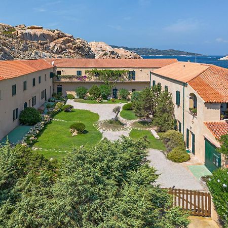 Residence Cala Francese - Case Sul Mare Ла-Маддалена Экстерьер фото