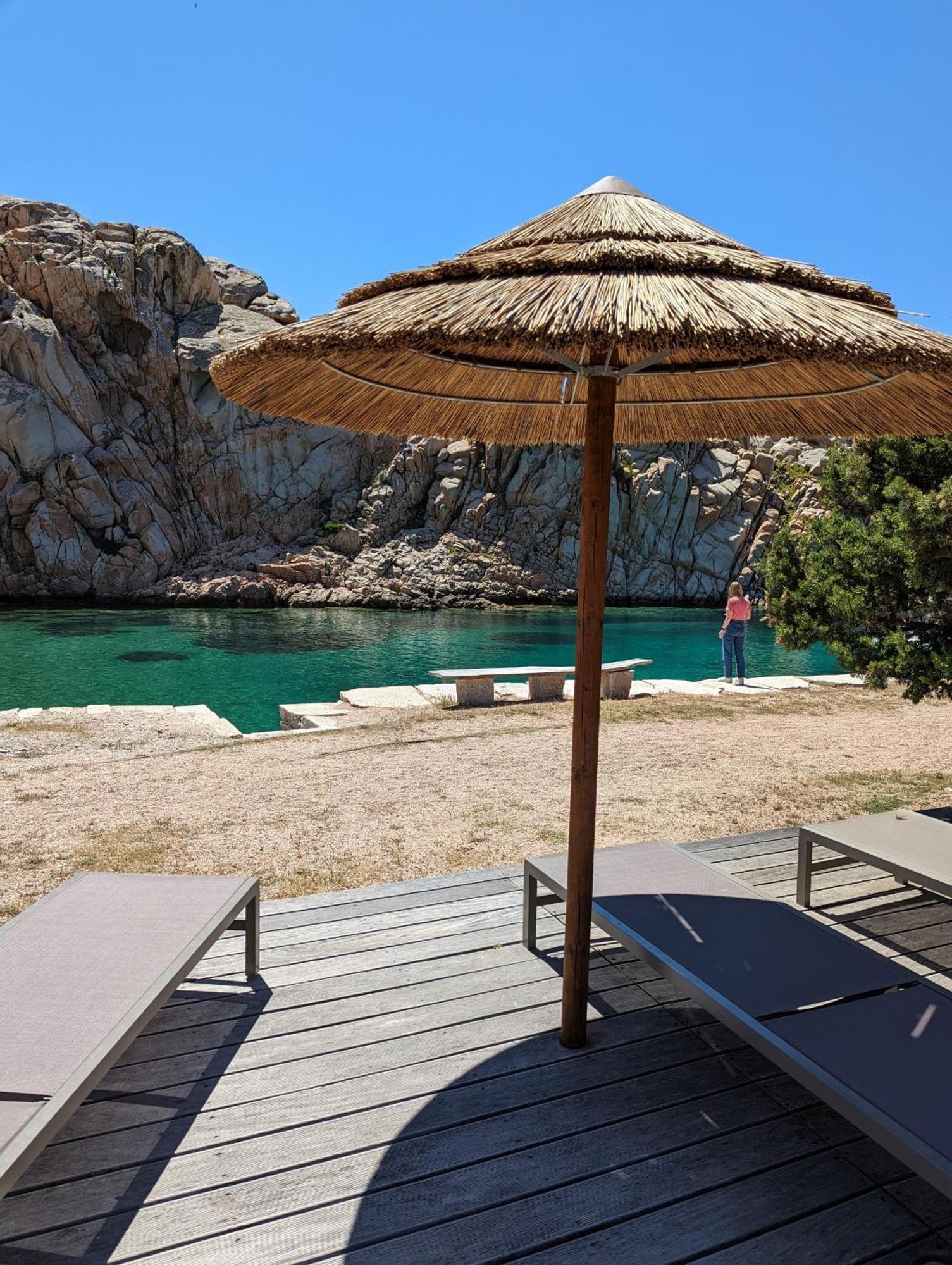 Residence Cala Francese - Case Sul Mare Ла-Маддалена Экстерьер фото