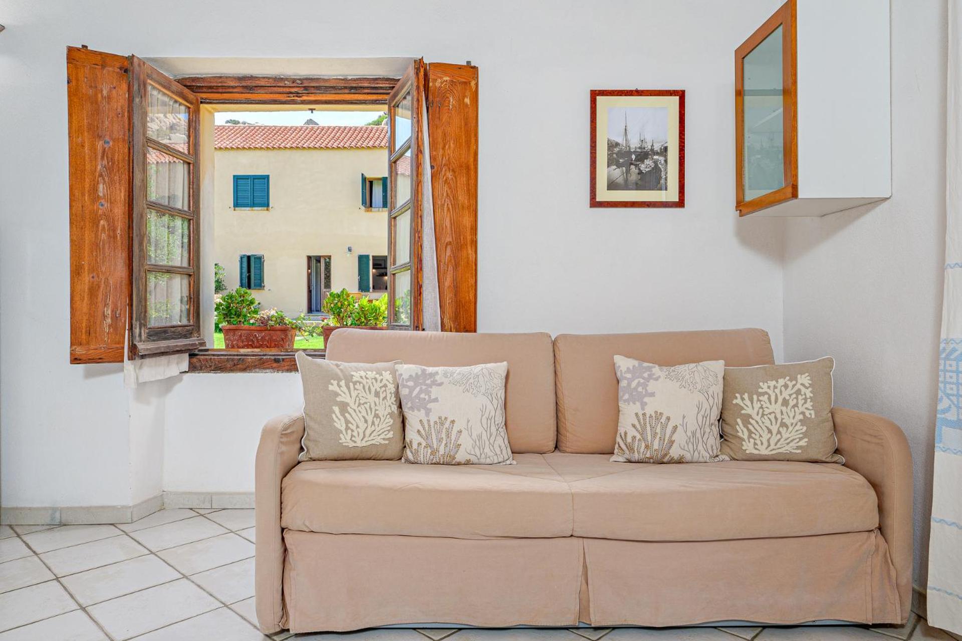 Residence Cala Francese - Case Sul Mare Ла-Маддалена Экстерьер фото