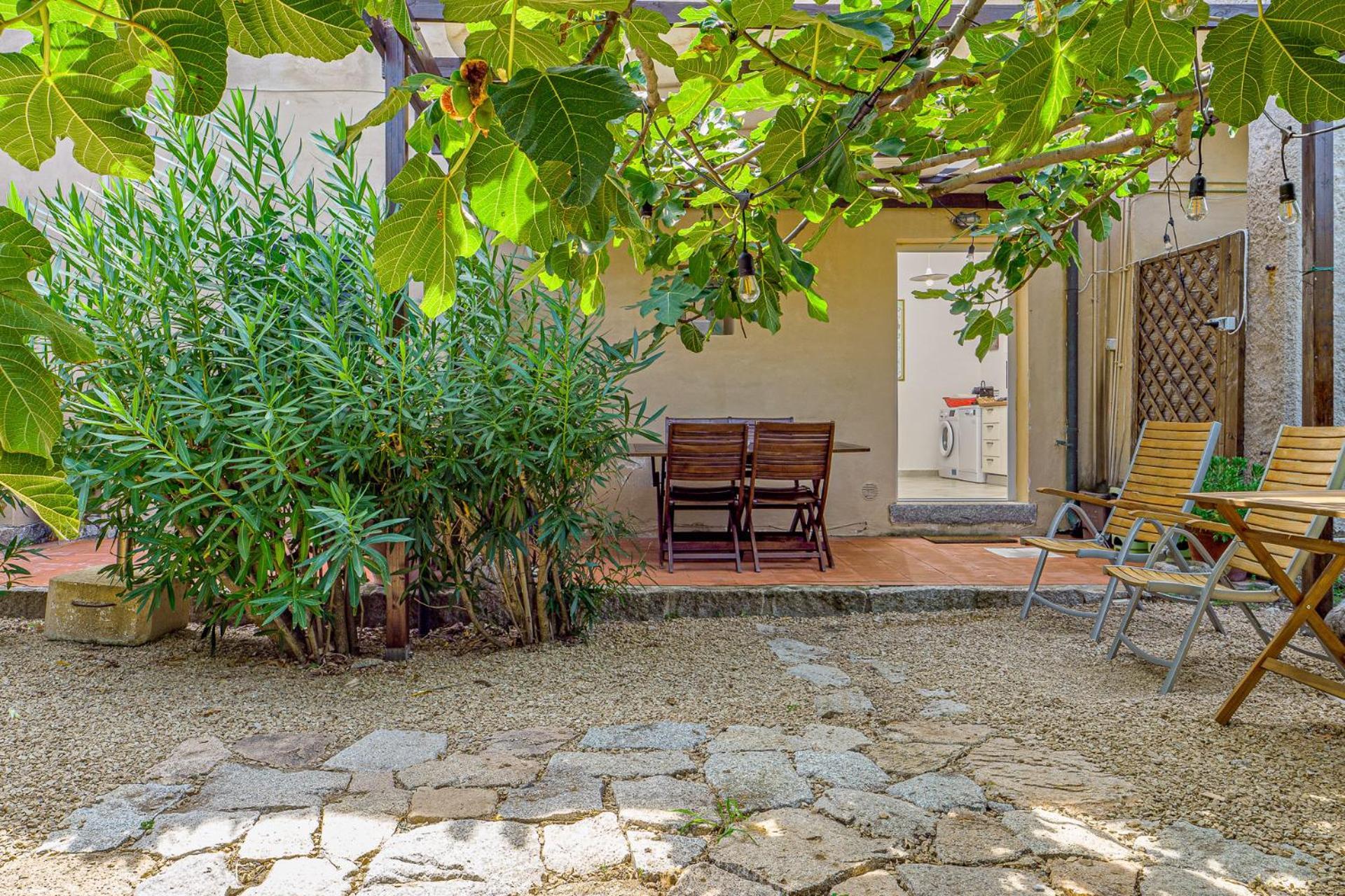 Residence Cala Francese - Case Sul Mare Ла-Маддалена Экстерьер фото